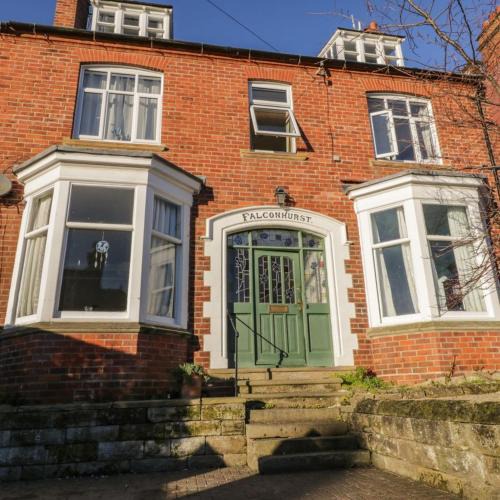 Robin Hood's Bay Apartment | Falconhurst