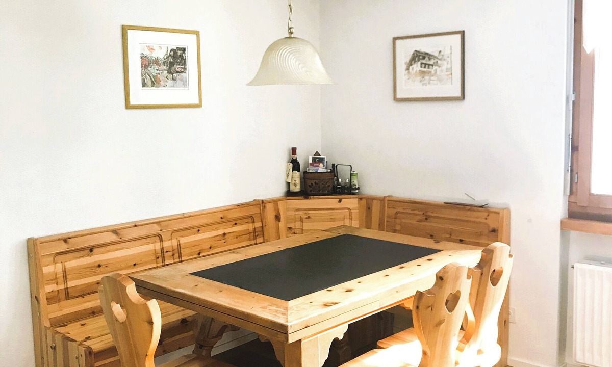 Falera Condo | Falera: Hiking, biking or skiing vacations. A beautiful, car-free village!