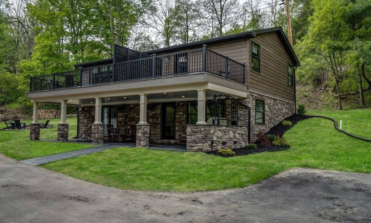 Town of Milo Cabin | Fall Brook: 3 bedroom cabin by waterfalls and hiking trail