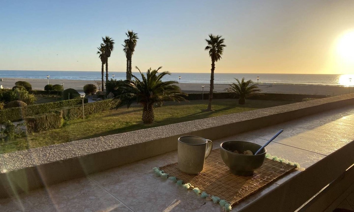 La Cote Radieuse Apartment | Fall in love with this cosy one-bedroom flat with stunning sea views - 4GSUD101