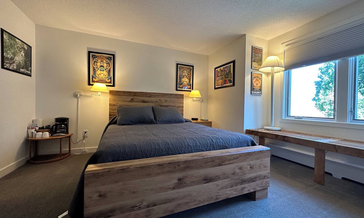 Killington Condo | Fall Line Small Studio - Perfect for Two - On Shuttle Route w/Amenities B4A