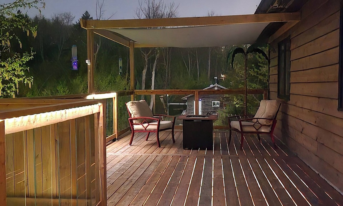 Fall River House | Fall River Haven — Serene Private Level with Full Kitchen & Bath