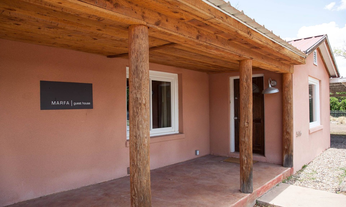 Marfa House | Fall Special - Marfa's Best-Chic & Comfortable 4 Bedroom Guest House-Marfa6o8
