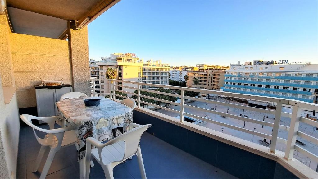 Salou City Centre Apartment | Familidays 019 Zahara