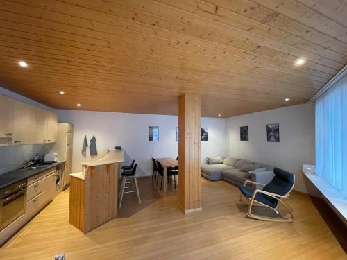 Unterterzen Apartment | Familienfreundliche Wohnung nähe See und Gondel