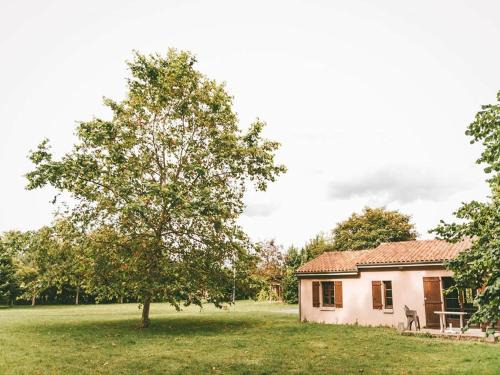 Moncontour Ski Chalet | Family Chalet by Moncontour Lake