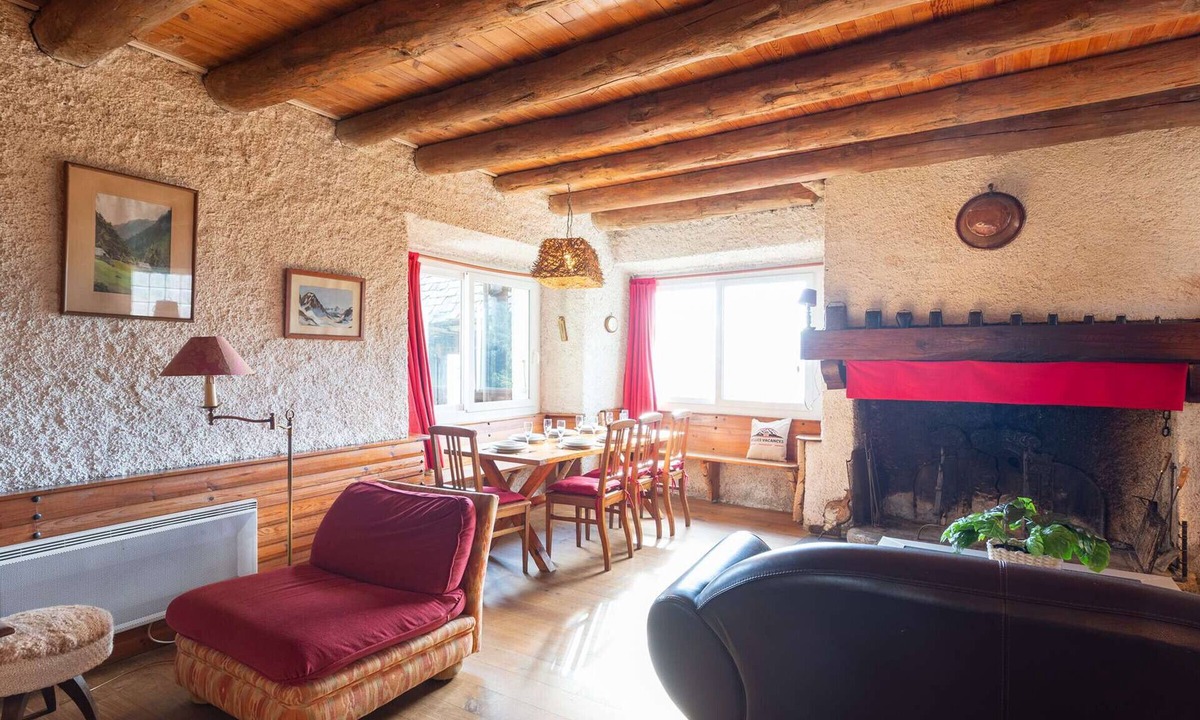 Saint-Lary-Soulan Apartment | Family Chalet in Saint-Lary-Soulan - 7 pers - Authentic & cozy