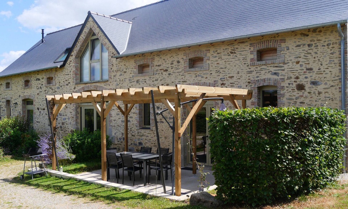 La Selle-Craonnaise Cottage | Family cottage 7 pers, nature & leisure, pets allowed, WiFi