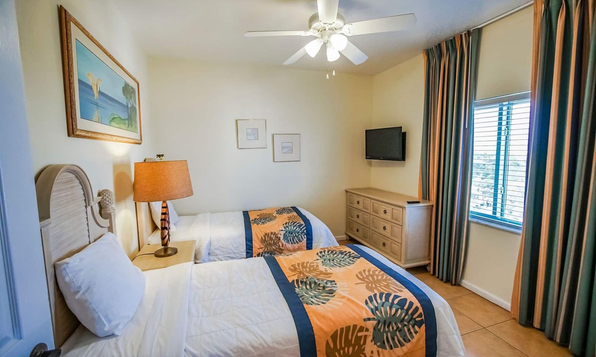 Banana River Estates Condo | Family Escape | Oceanfront Condo + Pool Access