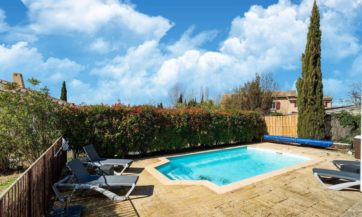 Montbrun-des-Corbieres Villa | Family Haven in Montbrun