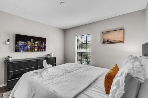 Survey Creek Apartment | Family Friendly 2 Bed in Fort Lauderdale