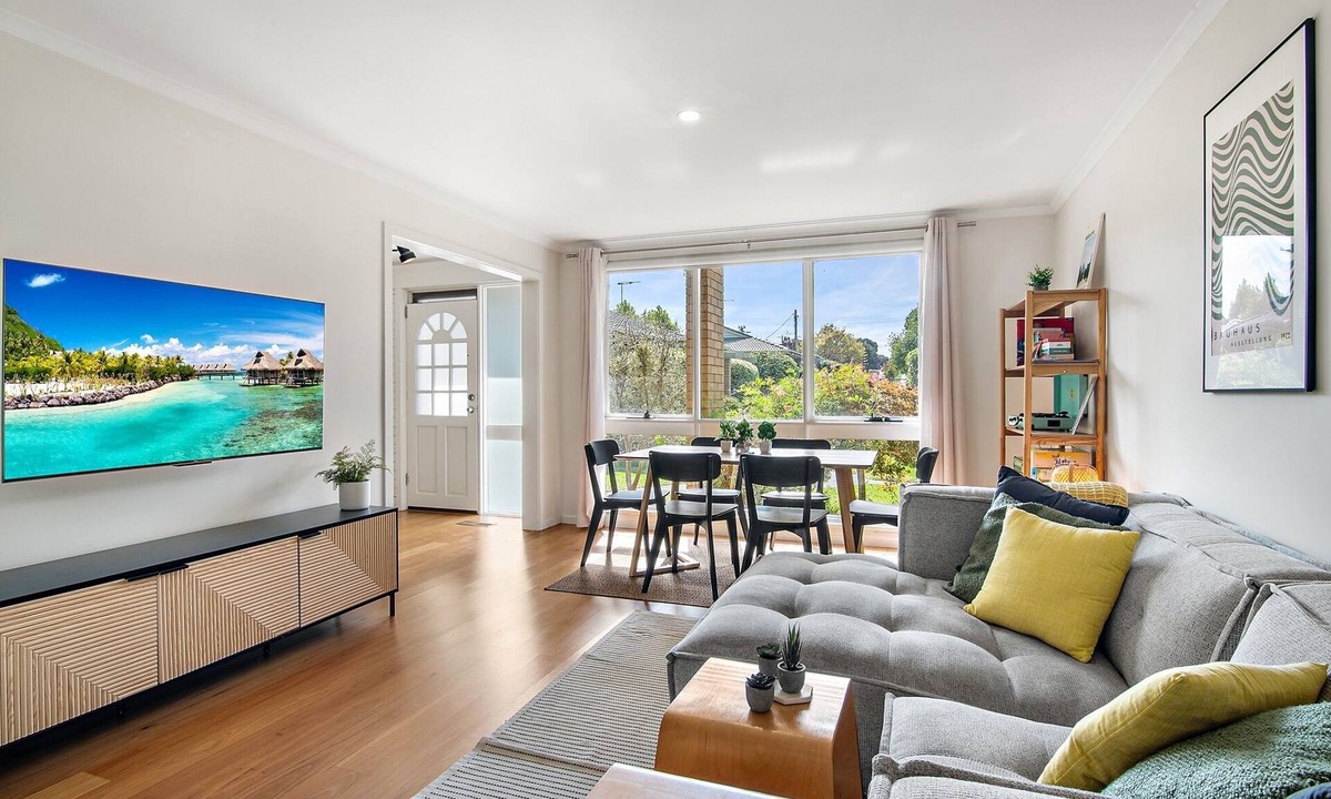 Moonee Ponds House | Family Friendly 3-Bed with Courtyard & Parking