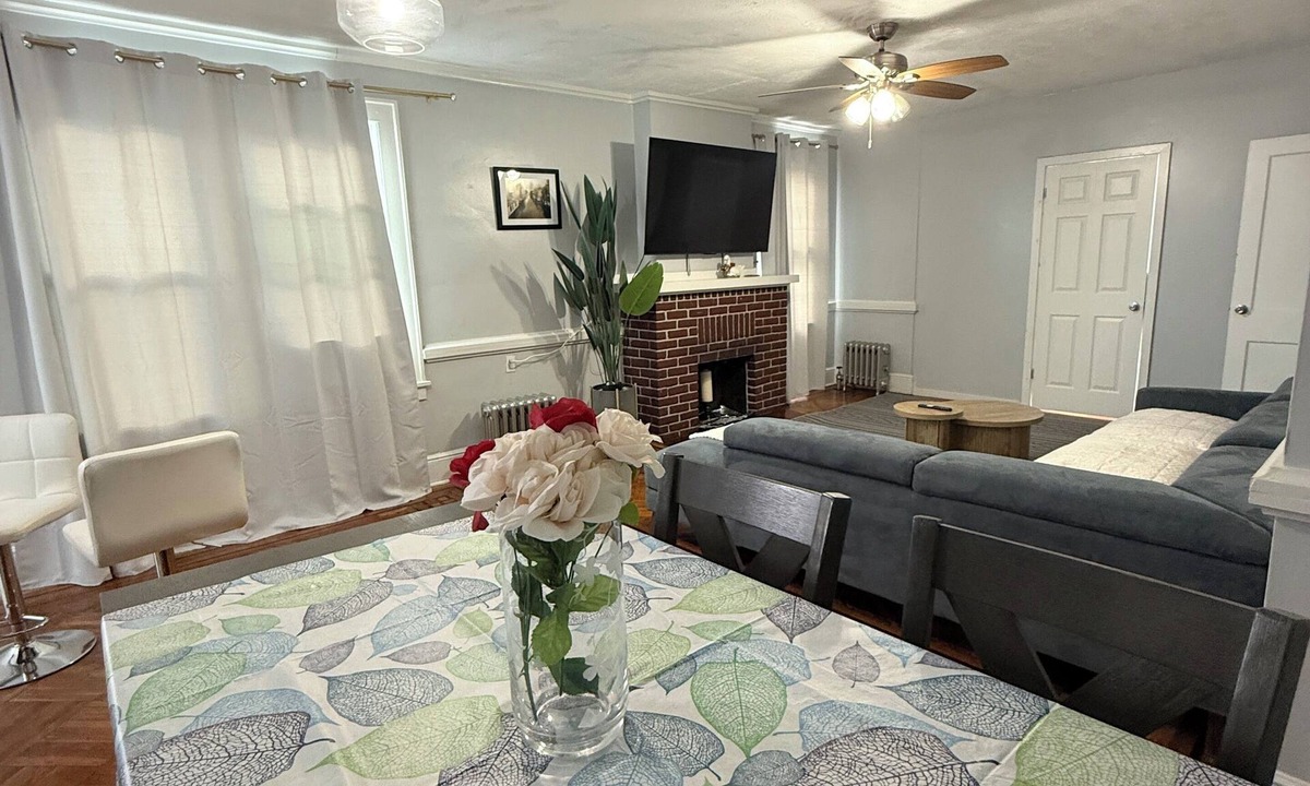 Belleville Apartment | Family- Friendly 3 Bedroom Apartment, Great Location.