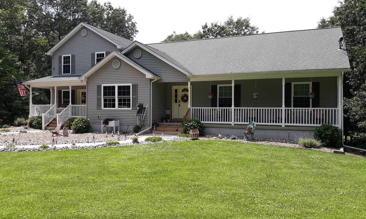 Jim Thorpe House | Family friendly Adventure at your door step biking, rafting, hiking and skiing.