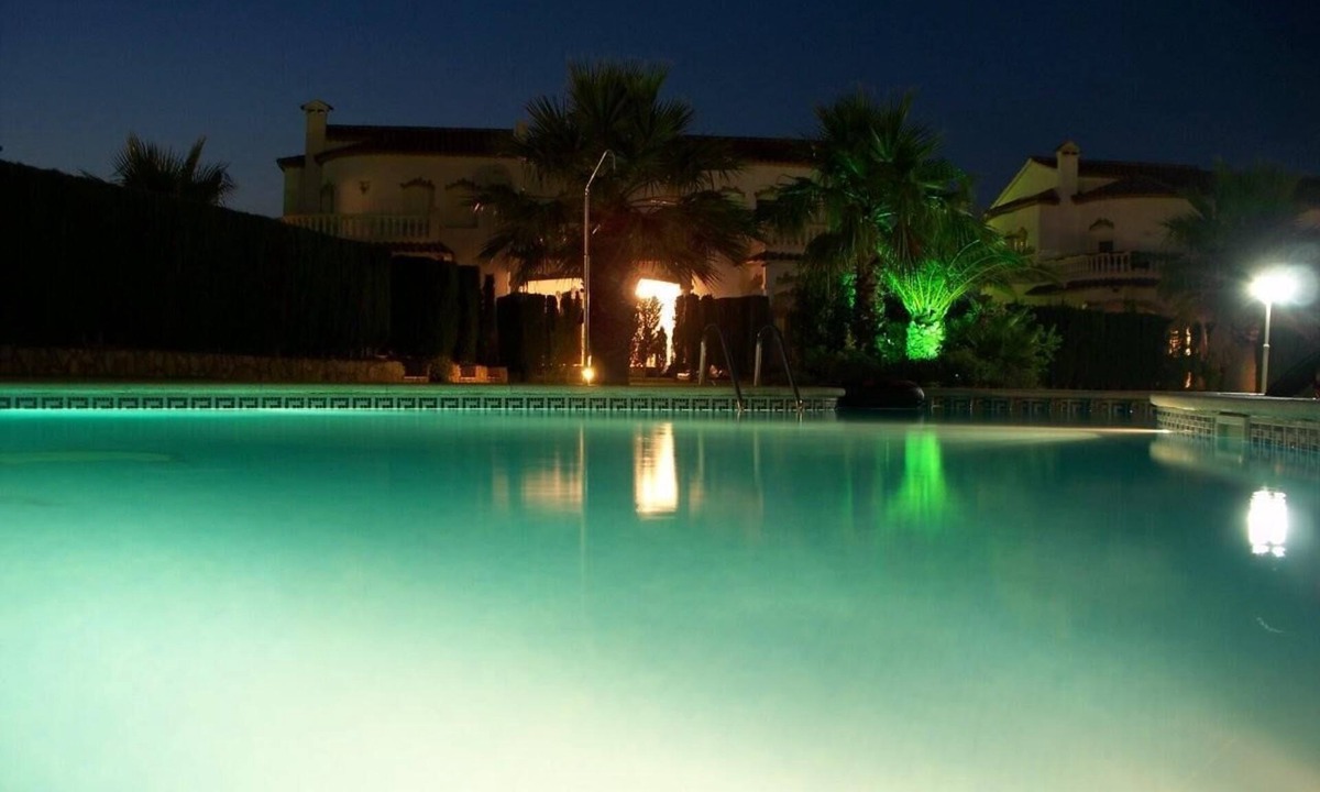 Costa del Zefir House | Family friendly air-conditioned, luxury class holiday house with pool for rent