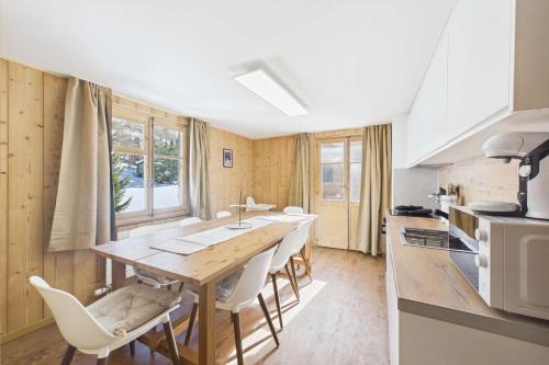 Randa Apartment | Family-Friendly Apartment for 8 near Zermatt