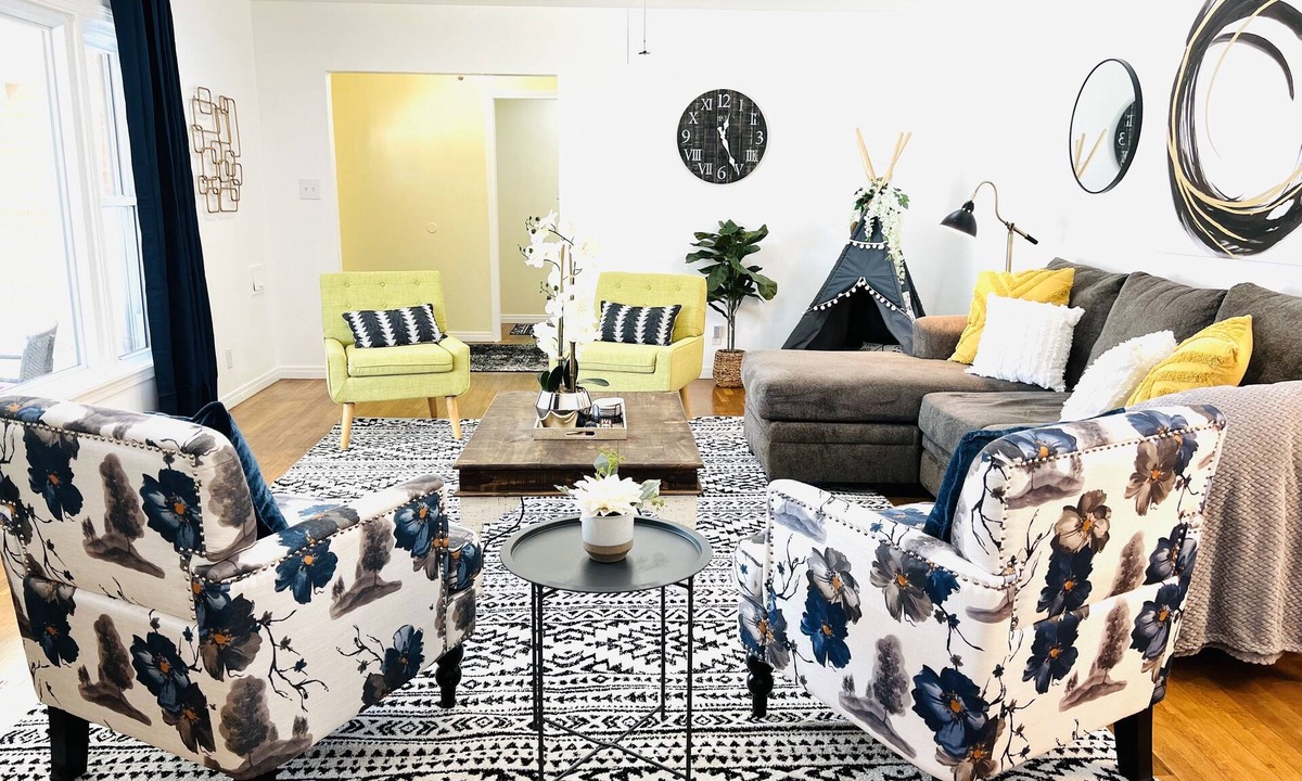 Amarillo House | Family friendly, Business friendly, Updated, fully stocked, pets welcome