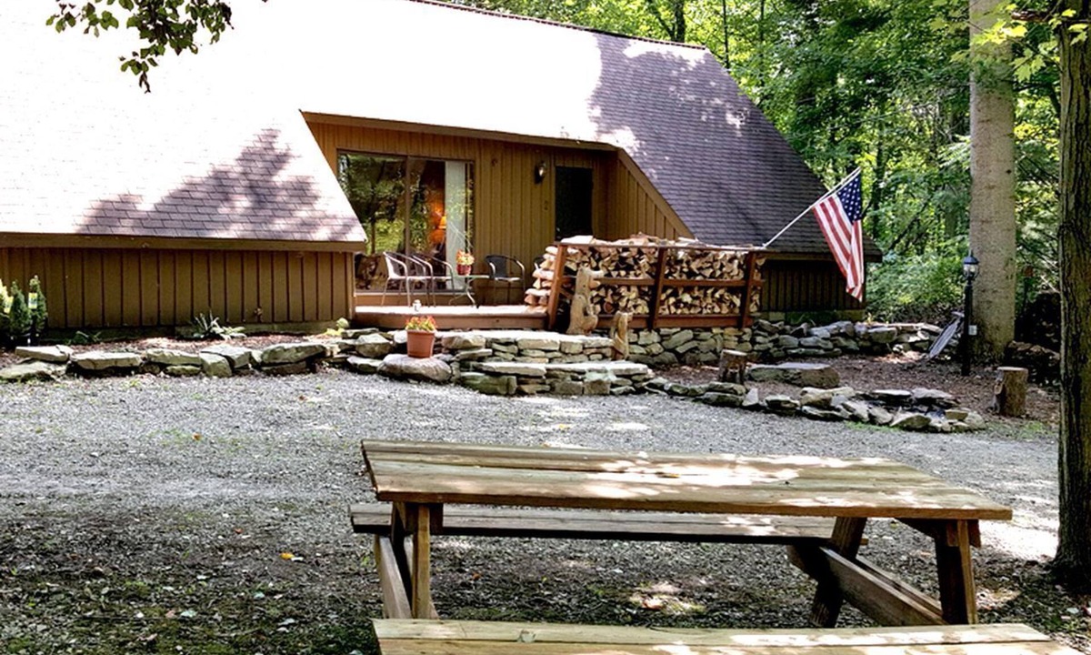 Champion Cabin | Family-Friendly Cabin Rental Nestled Among the Mountains of Champion, Pennsylvania