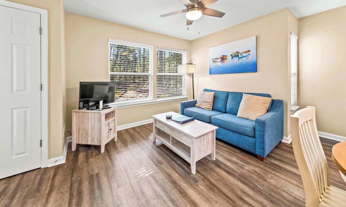 Fairfield Harbour Condo | Family Friendly Condo with Golf Views, Pools, and River Fun!