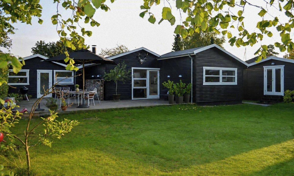 Solrød Kommune House | Family-friendly beach house at Solrød Beach