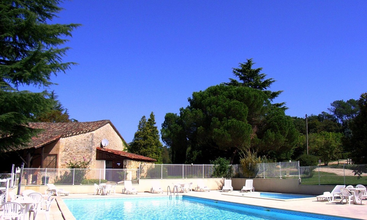 Gavaudun Villa | Family-friendly Holiday Resort * swimming pool, spa, tennis, games, bar, etc.