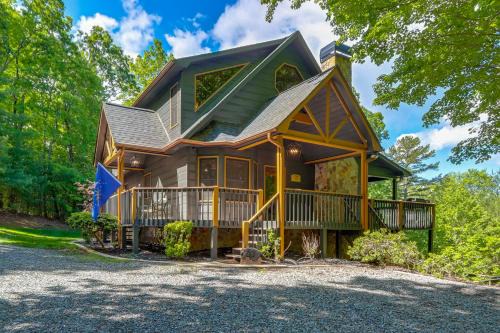 Mineral Bluff House | Family Friendly: Hot Tub Haven in Mineral Bluff!