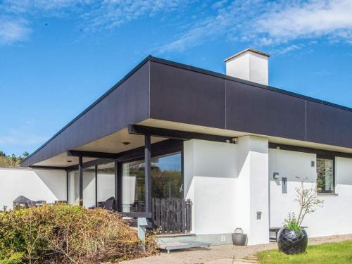 Handrup Strand House | Family-Friendly House by the Beach