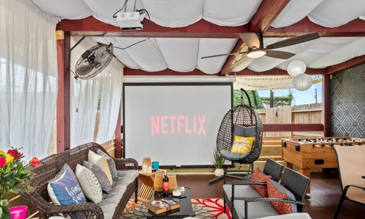 OST - South Union House | Family-Friendly Houston Home Gazebo, Fire Pit & Near Downtown