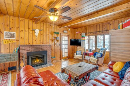 McFarland House | Family-Friendly Lake Waubesa Home: Boat + Swim!