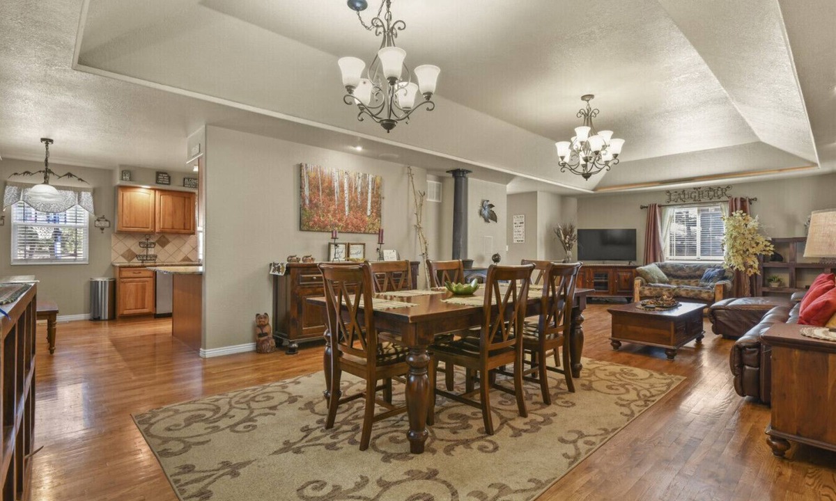 Woodland Park House | Family-Friendly Mountain Getaway with Deck, Grill & Fireplace