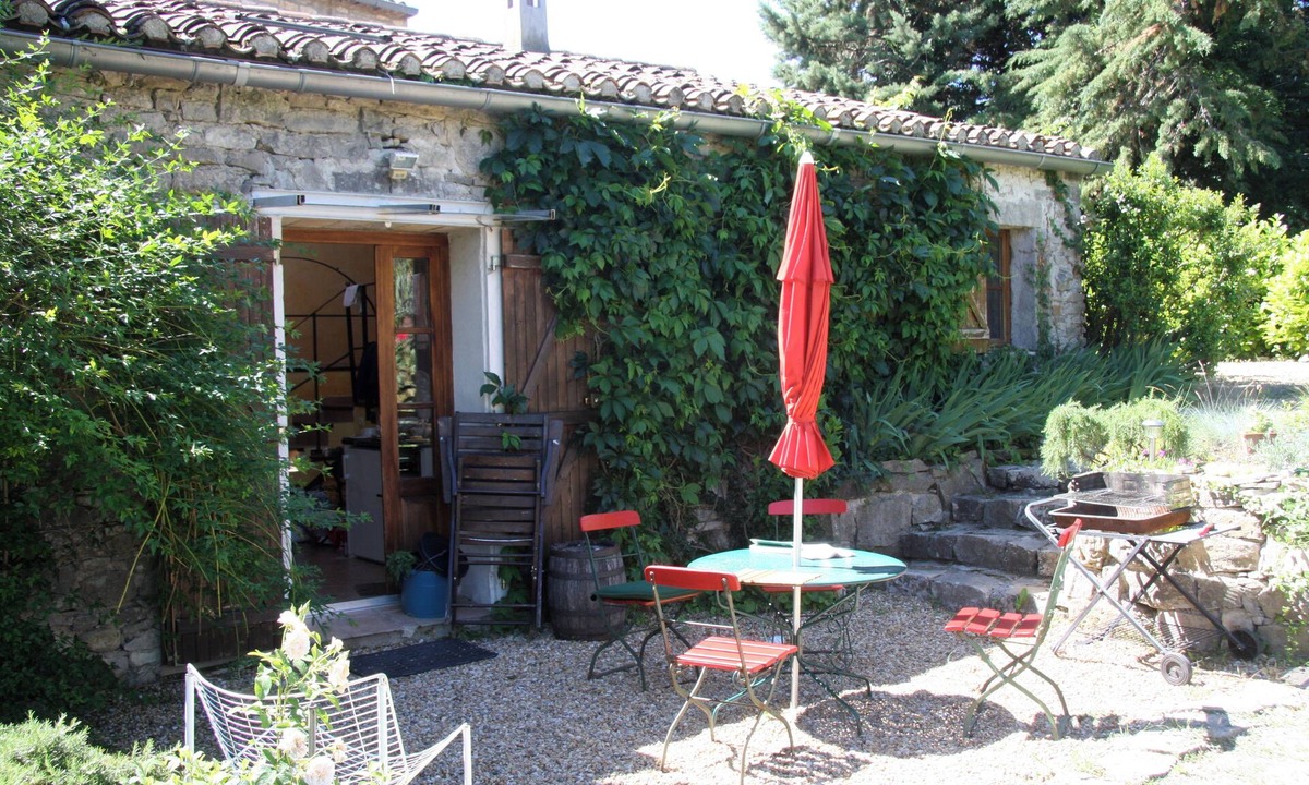 Lauret House | Family-friendly Mediterranean-style vacation home with charm and pool