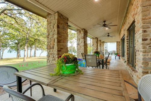 Pottsboro House | Family Friendly! Pottsboro 'KC Sunshine Lakehouse'