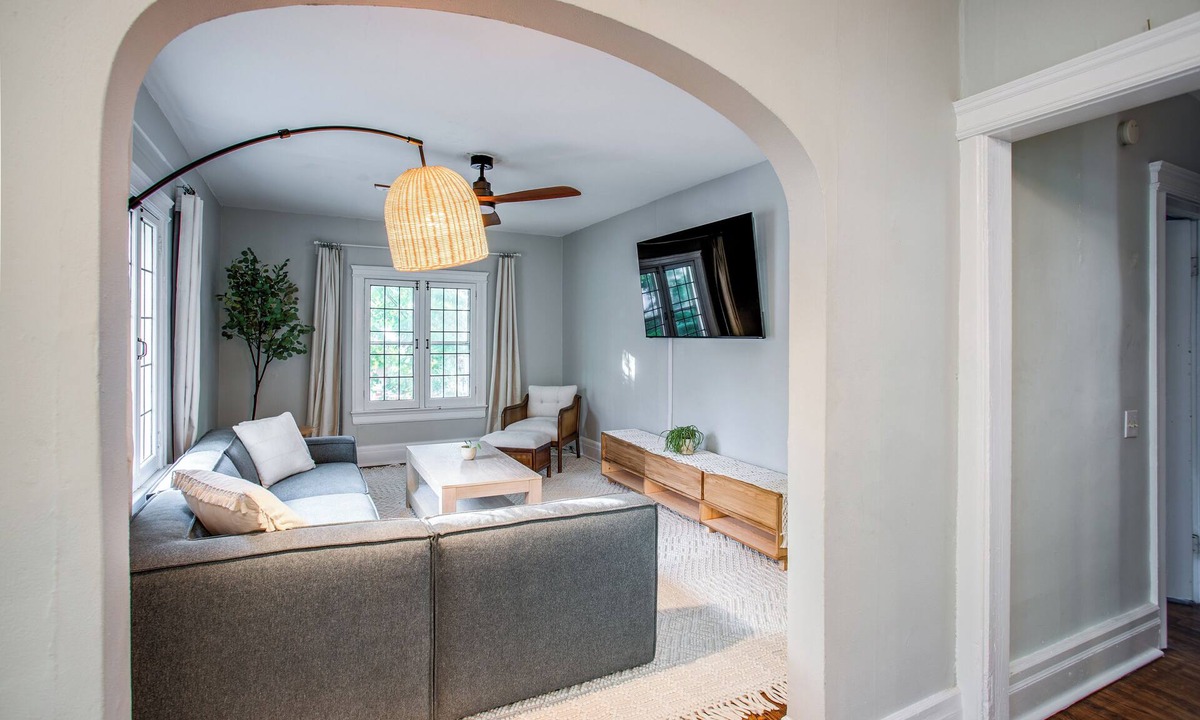 Rochester Apartment | Family Friendly Unit steps from Cobbs Hill Park & Upper Monroe Neighborhood
