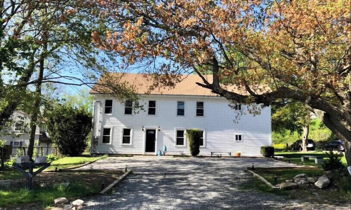 Johnston Apartment | family friendly