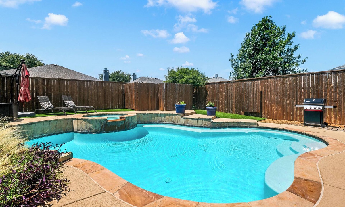 Murphy House | Family, fun, and sun in Murphy