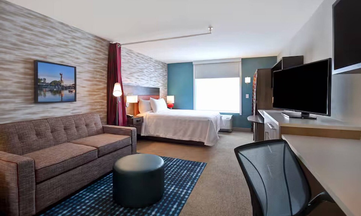 Wichita Hotel | Family Fun Awaits in a Spacious Suite Near Local Attractions