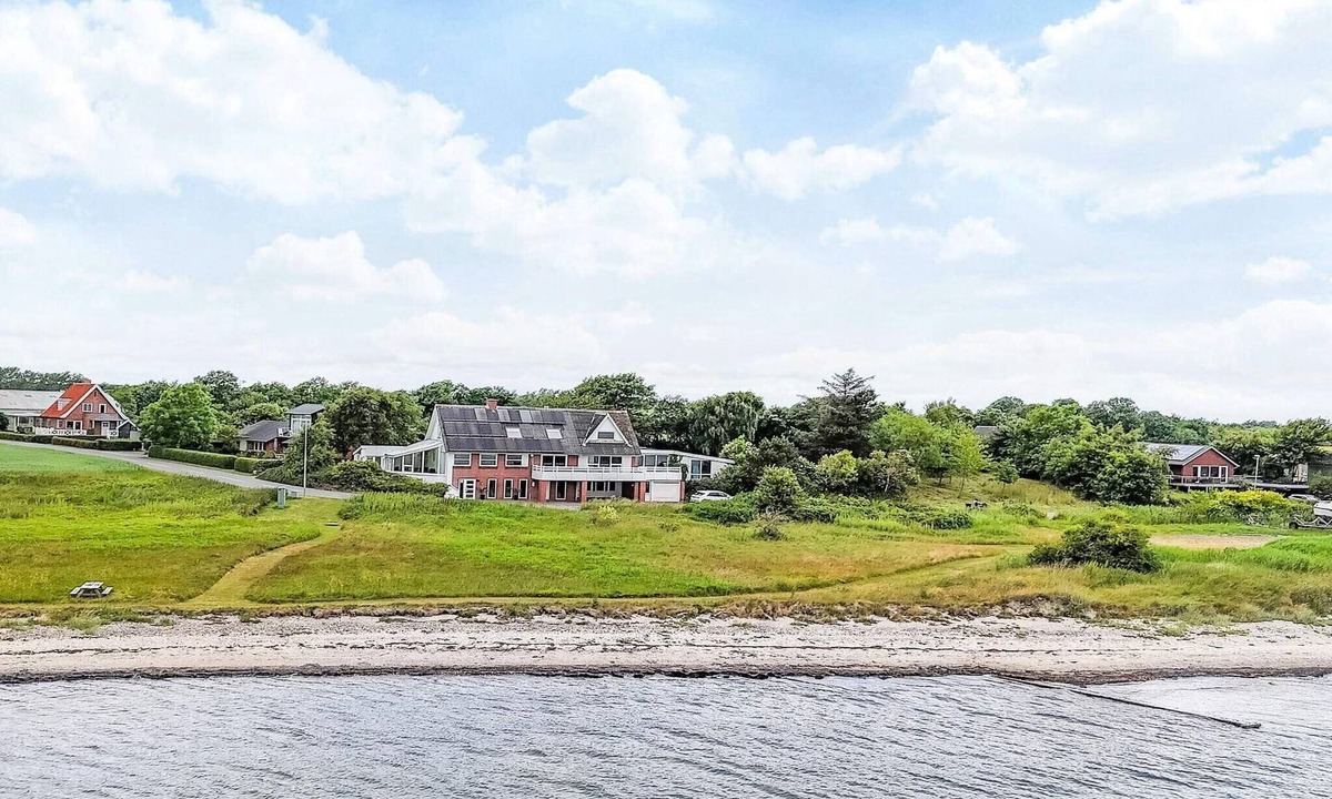 Thyholm House | Family Fun with Fjord View