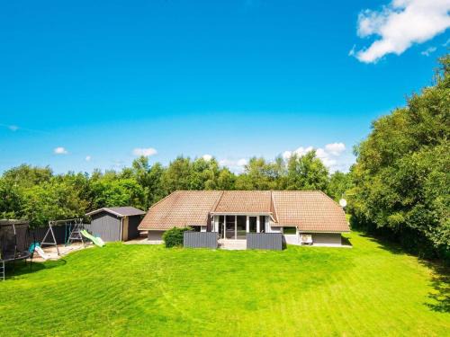 Jegum House | Family Fun with Indoor Pool - By Traum Ferienwohnungen