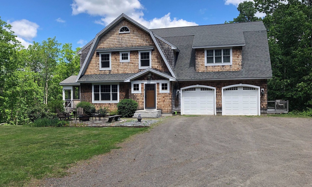 Kennebunk House | Family Getaway on Mousam River!