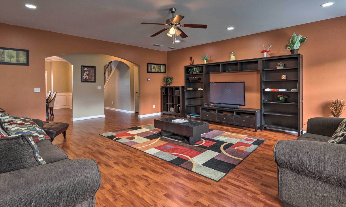 McDonough House | Family Getaway w/Movie Room Near Atlanta!