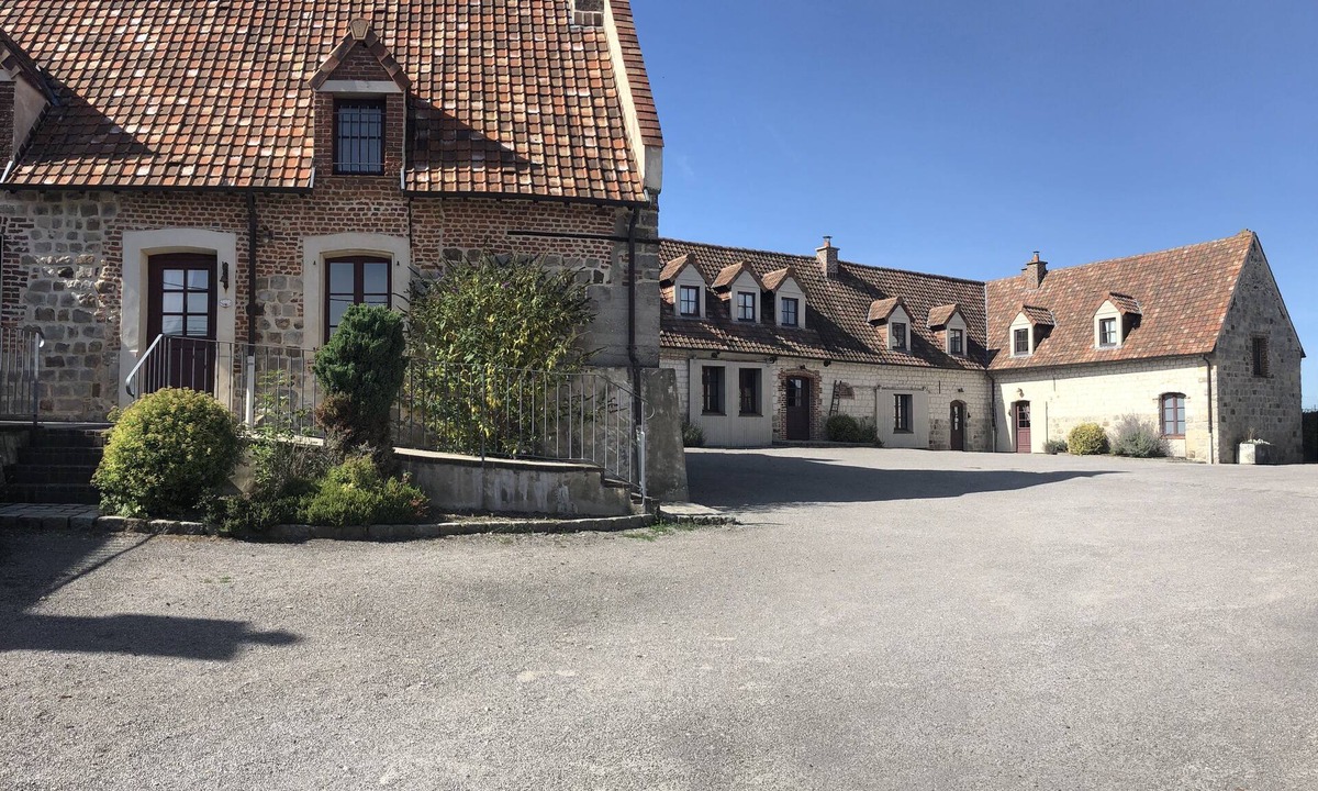 Tingry House | Family gîte with heated indoor pool on the Opal Coast