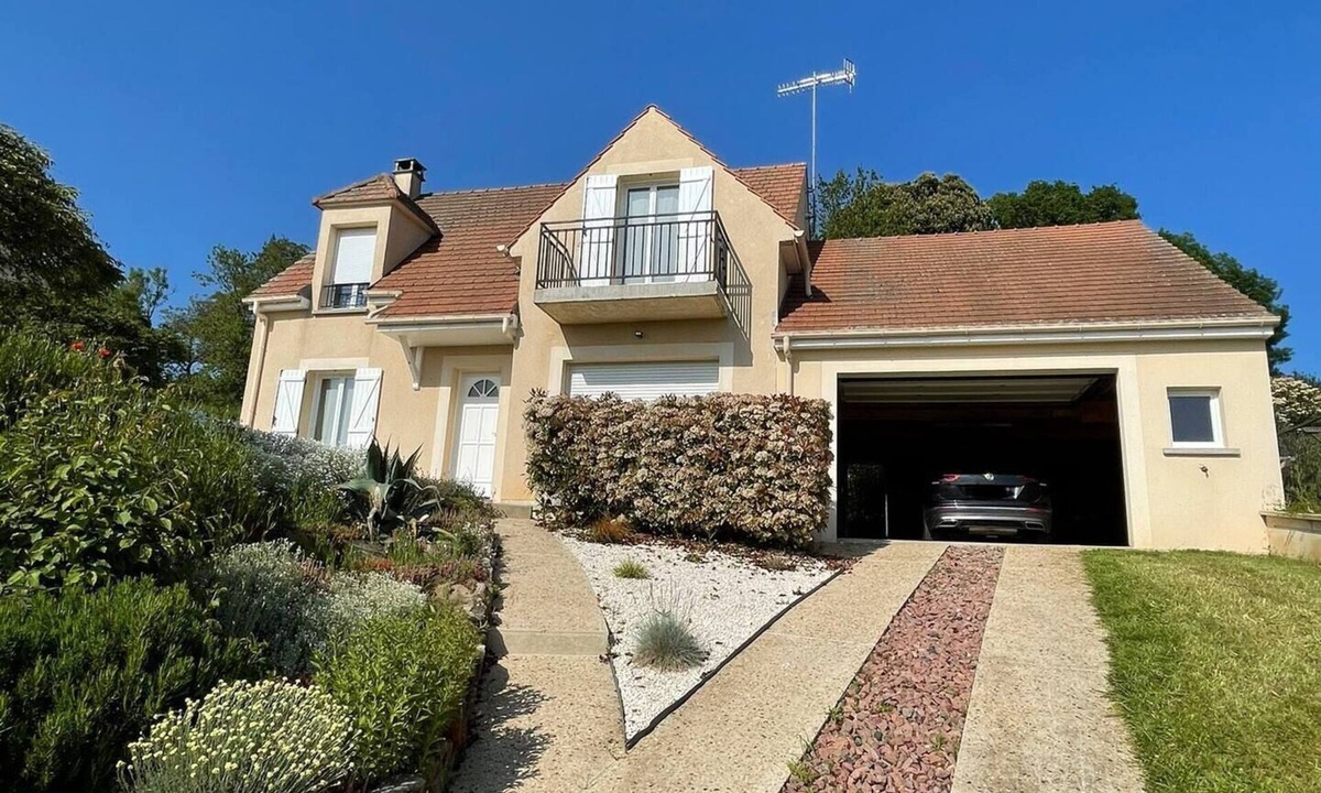 Germigny-sous-Coulombs House | Family house with Garden and Swimming pool : 25 to Disneyland