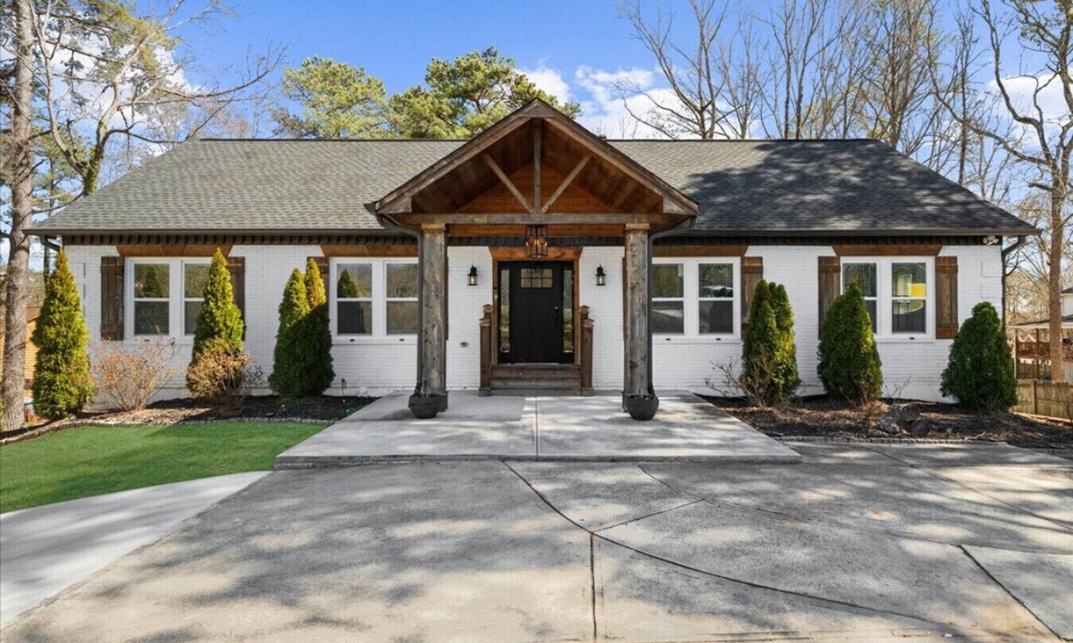 Lawrenceville House | Family Home near Coolray Stadium!
