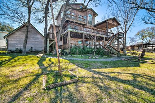 Trinity House | Family Home w/Boat Dock, Fire Pit + Balcony
