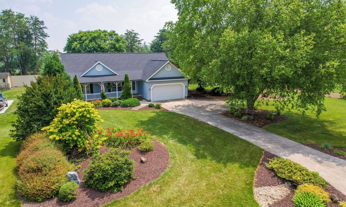 Browns Summit Cottage | Family Home w/Pool ~ 11 Mi to Greensboro