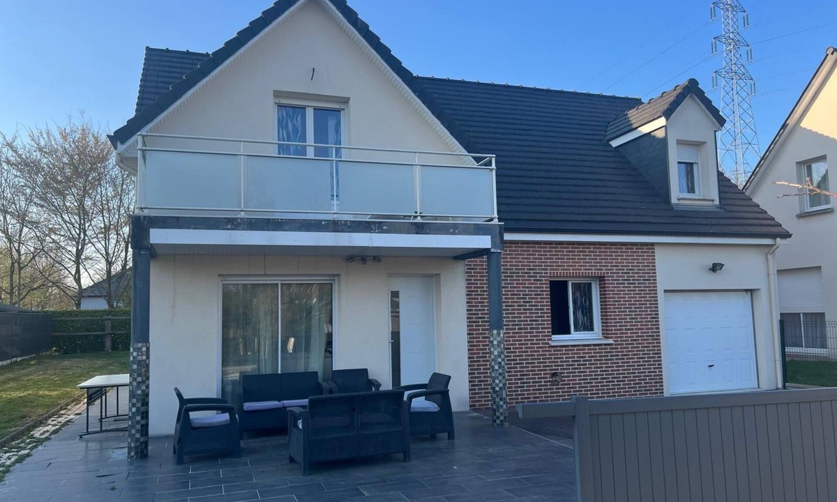 Quartier Saint-Clement - Jardin des Plantes House | Family home with garden near Rouen & Zenith