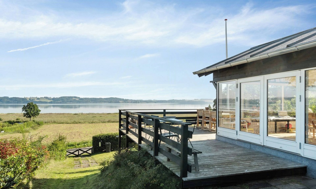 Borkop House | Family home with sauna and fjord view