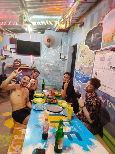 Kaliasem Hostel | Family Hostel Bali