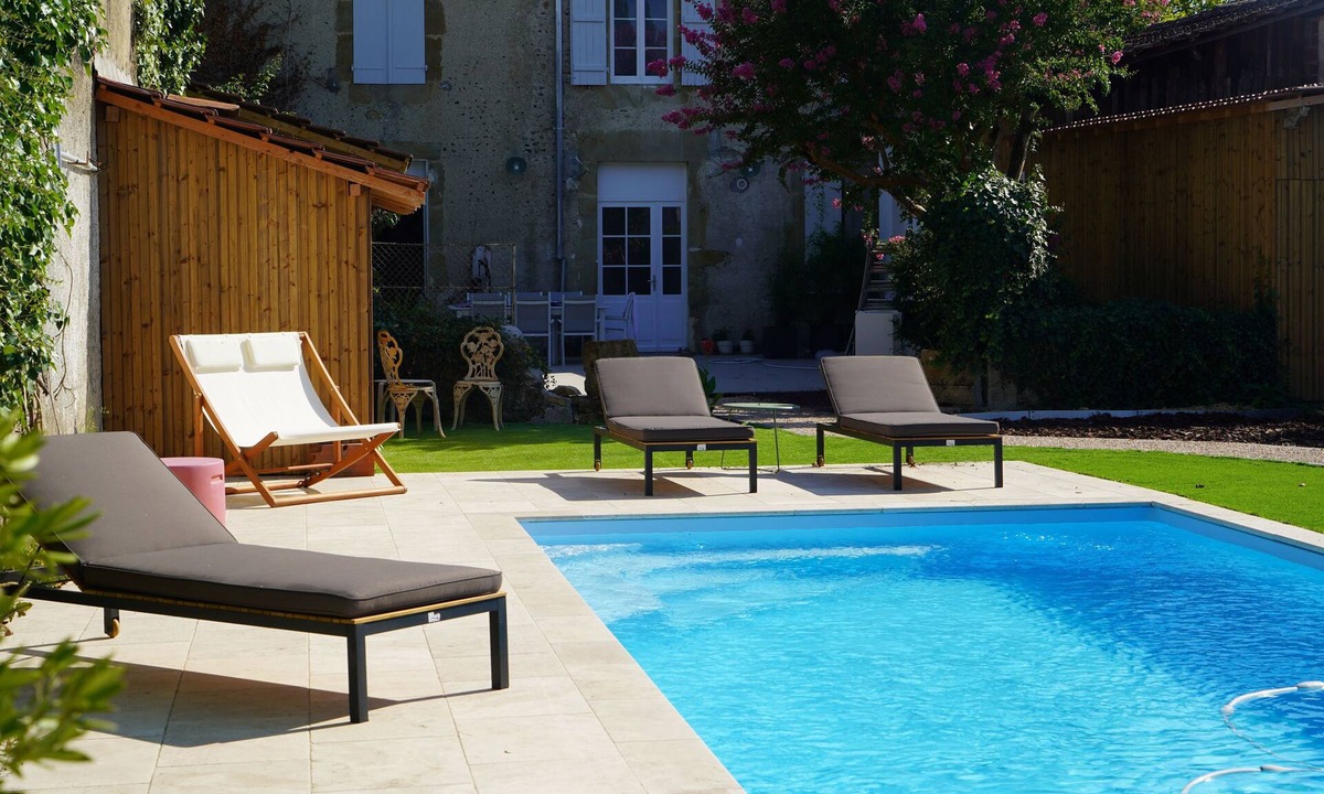 Barcelonne-du-Gers House | Family house 4bed swimming-pool-jacuzzi indoor private parking