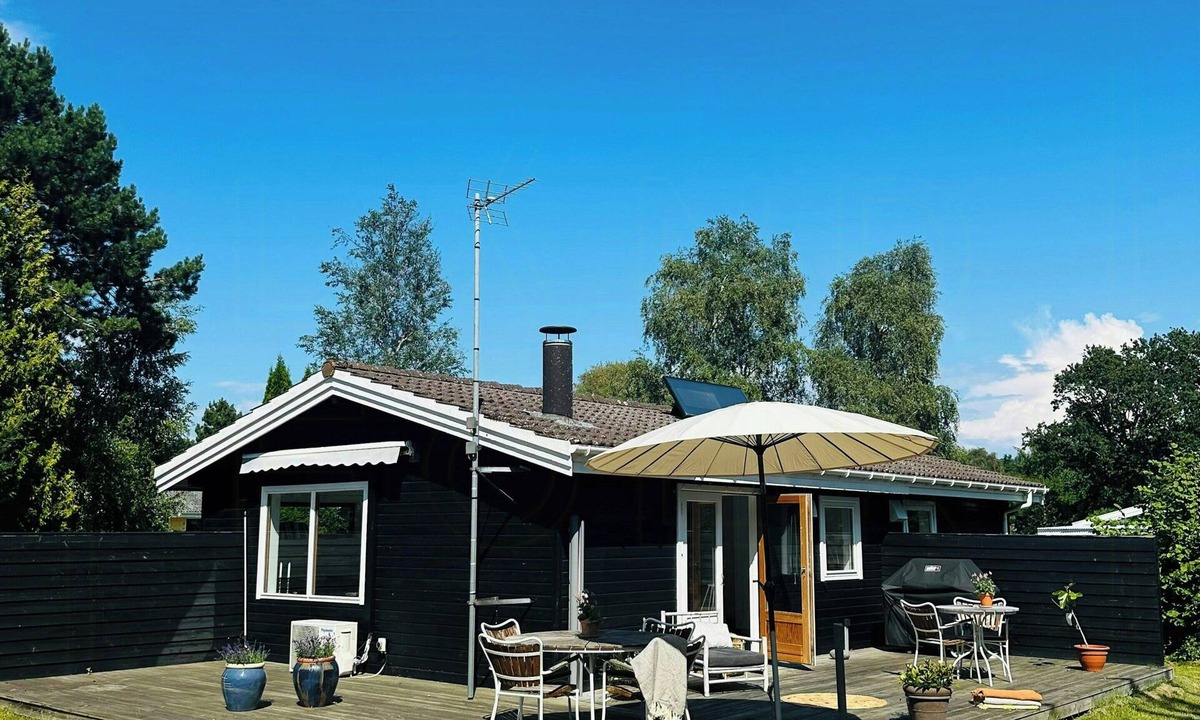 Sjllands Odde House | Family house with large garden near Hesselø bay